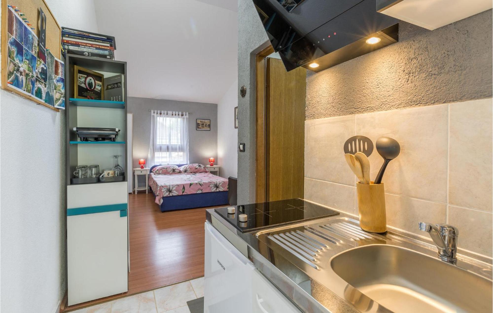 Beautiful Apartment In Jadreski With Wifi ภายนอก รูปภาพ