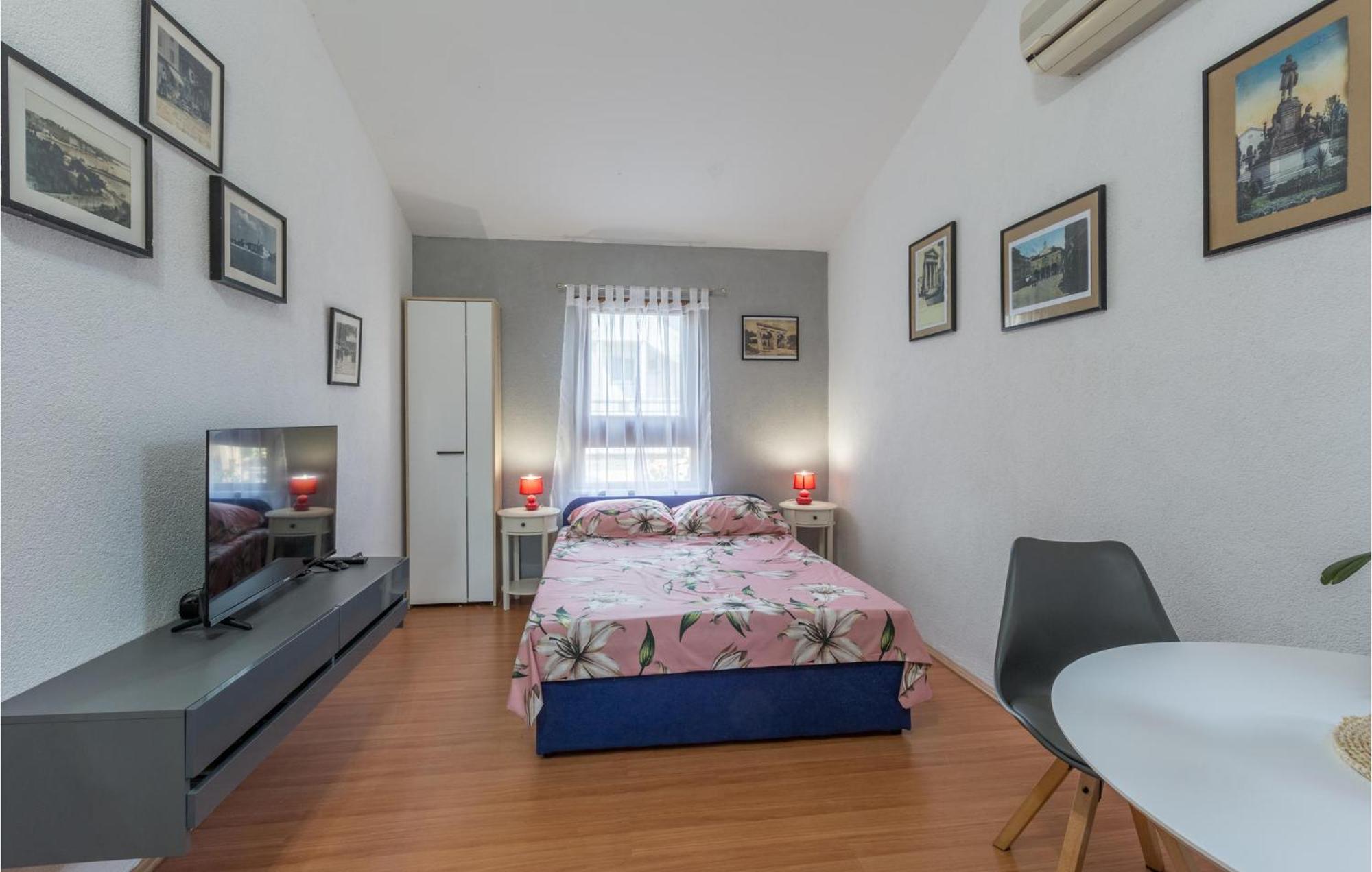 Beautiful Apartment In Jadreski With Wifi ภายนอก รูปภาพ